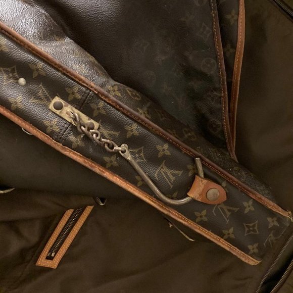 COPY - Louis Vuitton  Luggage - Picture 2 of 7